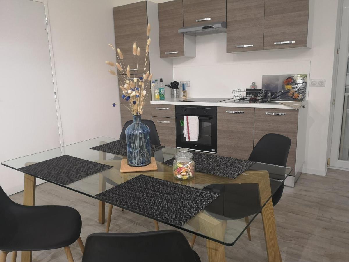 T3 Avec Salle De Bain Privative Par Chambre Ажан Екстериор снимка